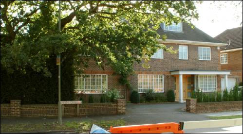 56 Winnington Road b